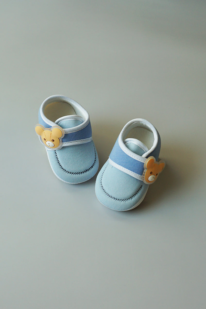 Soft Baby Shoes with Bear Face Tag (Light Blue)