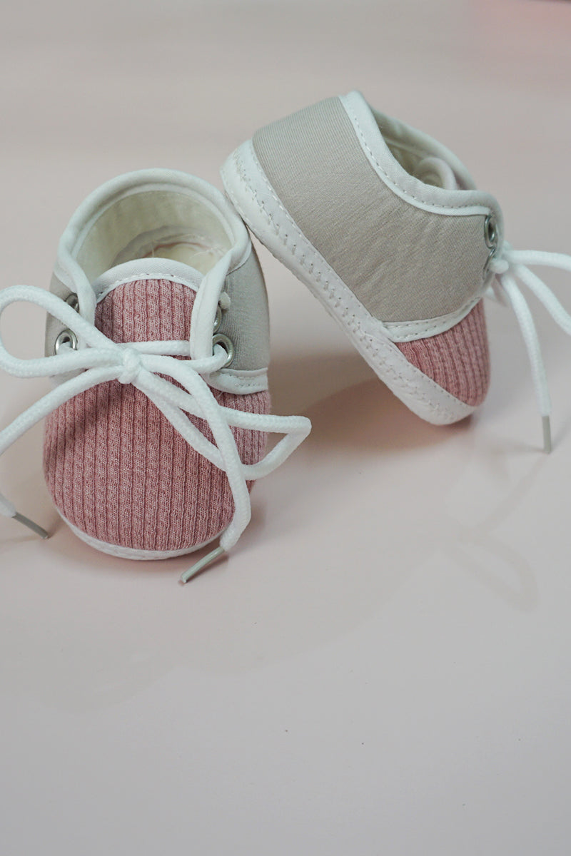 Newborn Baby Laced Booties/Shoes (Pink/0-3M)