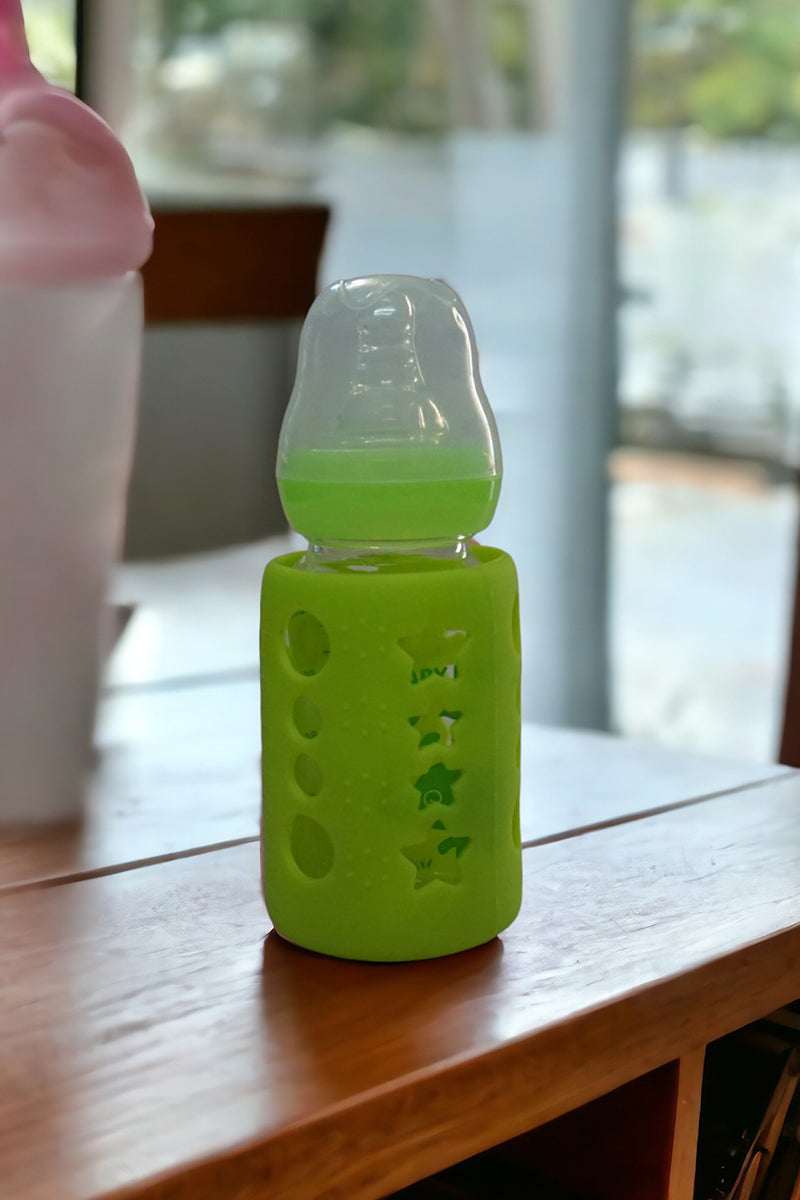 Feeding Glass Bottle with Silicon Cover (Green)